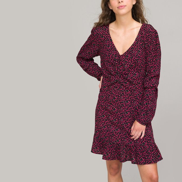 Μακρυμάνικο χυτό φόρεμα με φλοράλ μοτίβο